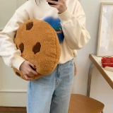 Xiaohongshu подушка в виде печенья в том же стиле