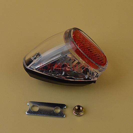 Japan self-taillight rear mud plate LED induction taillight Solar vibration induction Rear taillight Rear reflection