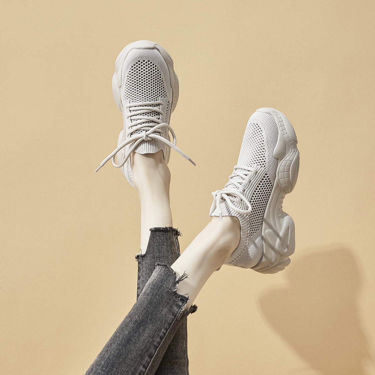 Summer net face breathable Old daddy Shoe women 2021 new 100 hitch casual ins overfire with small sports shoes tide 