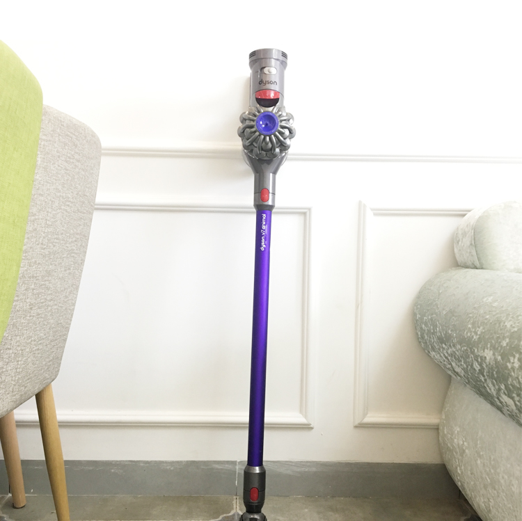 may hut bui oto Phiên bản Mỹ của máy hút bụi Dyson V7 nguyên bản bốn đầu xe gia đình có đầu hút không dây lớn ngoài máy hút bụi cầm tay - Máy hút bụi hút bụi ô tô