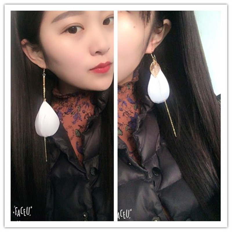 South Korea's new high-end feather super fairy temperament asymmetric long earrings feather earrings earring accessories