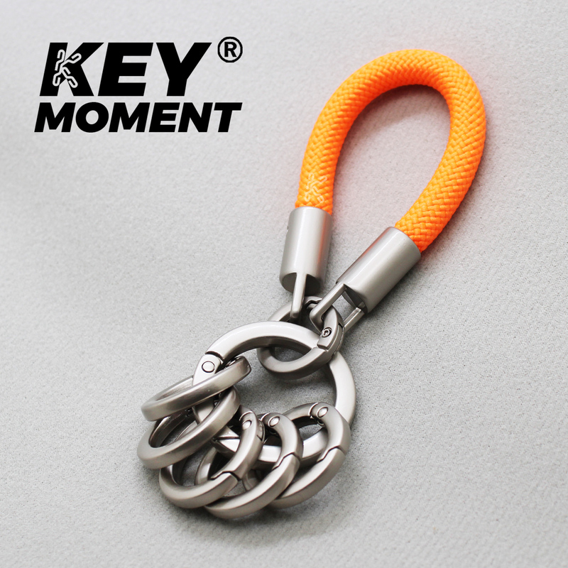Original Alloy Keychain with a High-End Titanium Color, Multi-Ring Pendant, Classification Management Tool, Detachable Chain for Men and Women Original Alloy Keychain with a High-End Titanium Color, Multi-Ring Pendant, Classification Management Tool, Detachable Chain for Men and Women