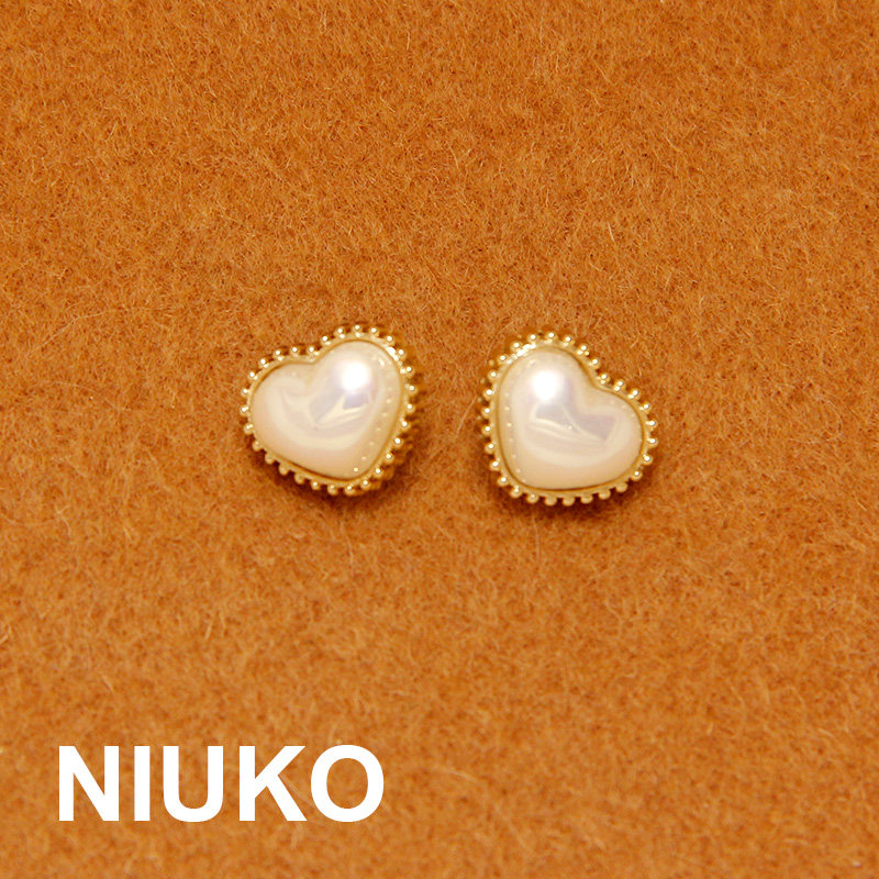 NIUKO thick solid metal caring buttons Fashion White Gold Shirt Buttons clothing accessories Accessories Buttons Delicately heart-shaped