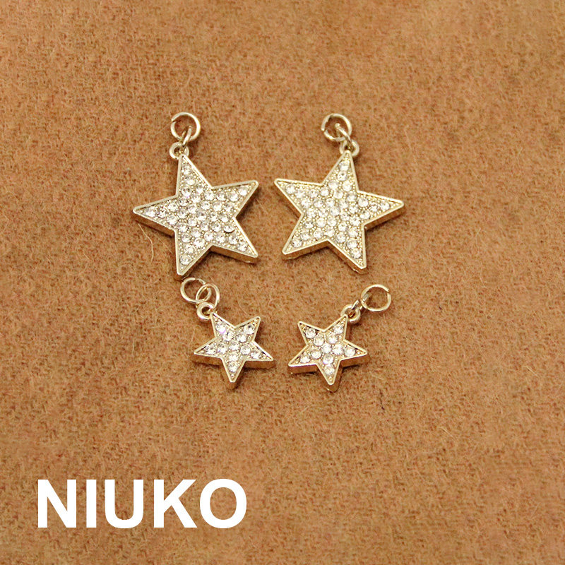 NIUKO Clothing Accessories Golden DIY Metal Shoes Bag Accessories Pentagram Star Inlaid Drill Bracelet Head Pull Lock Pendant