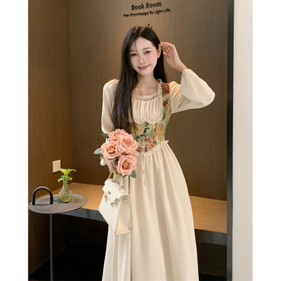 taobao agent Retro autumn white dress, plus size, with embroidery, long sleeve, 2023 collection, city style, fitted