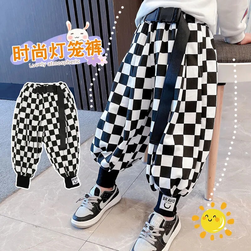 Boy's pants spring 2022 spring dress new children's handsome childhood pants tide