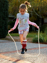 Childrens skipping rope kindergarten can be adjusted for beginners.