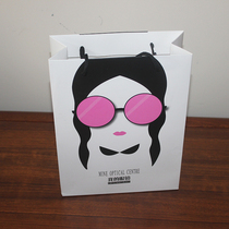 (Spot Out of Inprint) Glasses Shop Special Paper Handbags Personality trendy handbag Tite grade white card