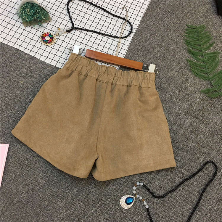 Thu đông 2018 phiên bản mới của Hàn Quốc có chất liệu thun thun cao cổ Một chiếc quần short len ​​ống rộng cho nữ mang giày bốt hoang dã nữ triều quần thể thao nữ 