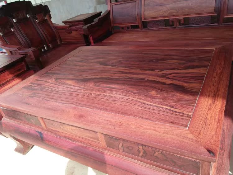 Sofa gỗ hồng trắng từng bước, gỗ hồng sắc của Ao, đồ gỗ gụ, đồ gỗ nguyên khối, gỗ hồng mộc Miến Điện - Bộ đồ nội thất sofa gỗ đơn giản