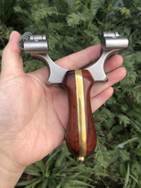 Blemish rotating flat leather extraordinary dragon tongue iron Man titanium alloy stainless steel dragon slayer vertical clip rubber band outdoor slingshot frame