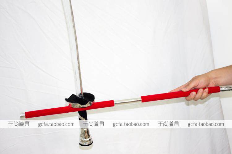 The knife and stir the stick, Peking Opera, the opera supplies, the props, the popular baby