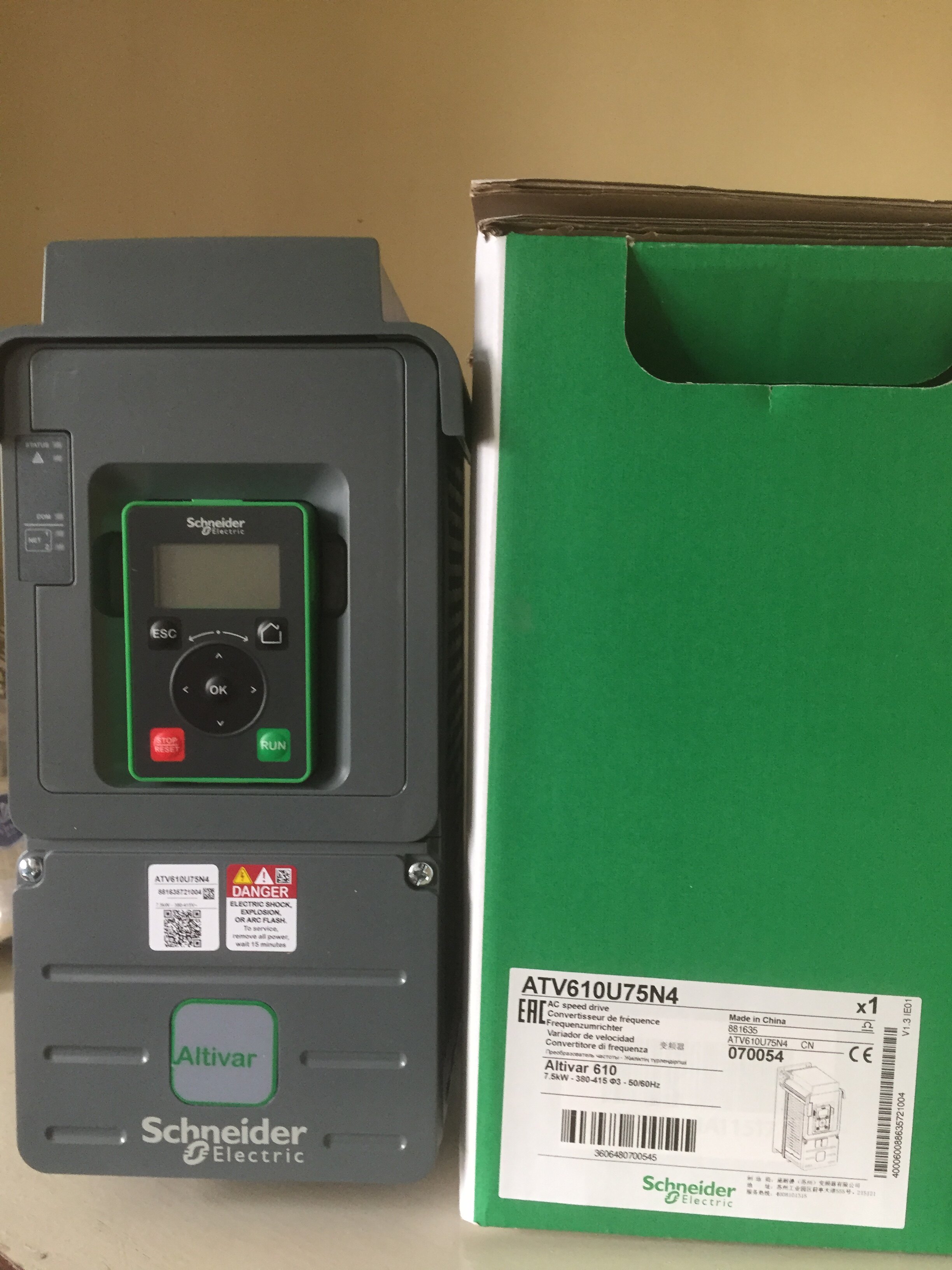 Schneider Reeasy ATV610U40N4A inverter 4kW380 415V 50 60Hz Water treatment special type