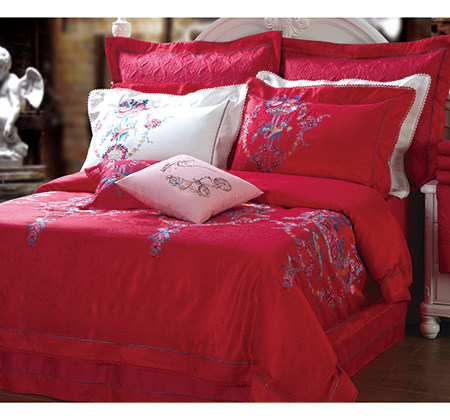 Jinhao Yi Shijia new bedding four-piece set pure cotton embroidered red wedding bed set high-end gift