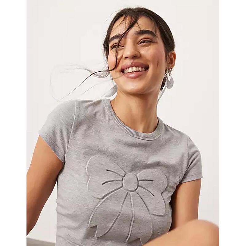 Exported French Women's Embossed Round-Neck Asos Organic Cotton Printed Gray Floral T-Shirt with Bow French Pure Cotton