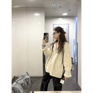 Lazy Style Hooded Loose Thick Soft Knit Cardigan Sweater Jacket for Women in Autumn and Winter