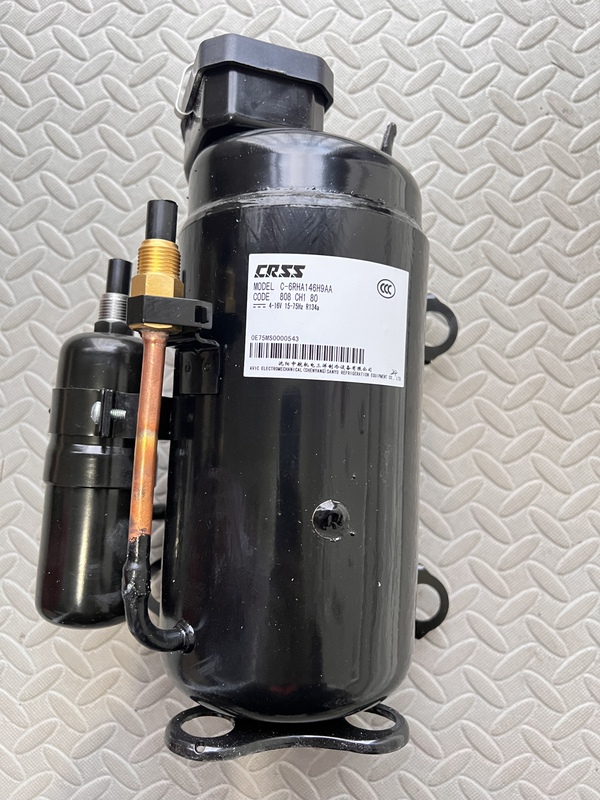 Haier 2.0 Top Split Parking Air Conditioner Original Original Matching 24V Compressor 1.5 3.0 Compressor Haier 2.0 Top Split Parking Air Conditioner Original Original Matching 24V Compressor 1.5 3.0 Compressor
