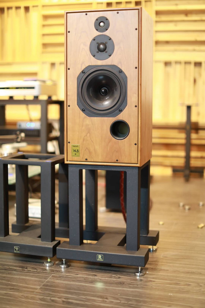 RELSOUND Harbeth Super HL5 (Super Five)special speaker tripod