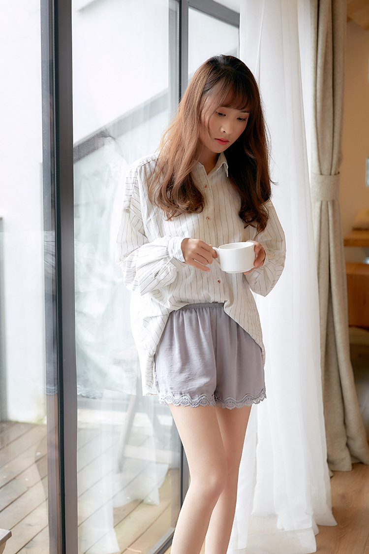 Mùa hè 2018 mới quần short lụa mờ ren ba điểm quần an toàn mỏng chống sáng bên ngoài mặc legging quần ngắn nữ