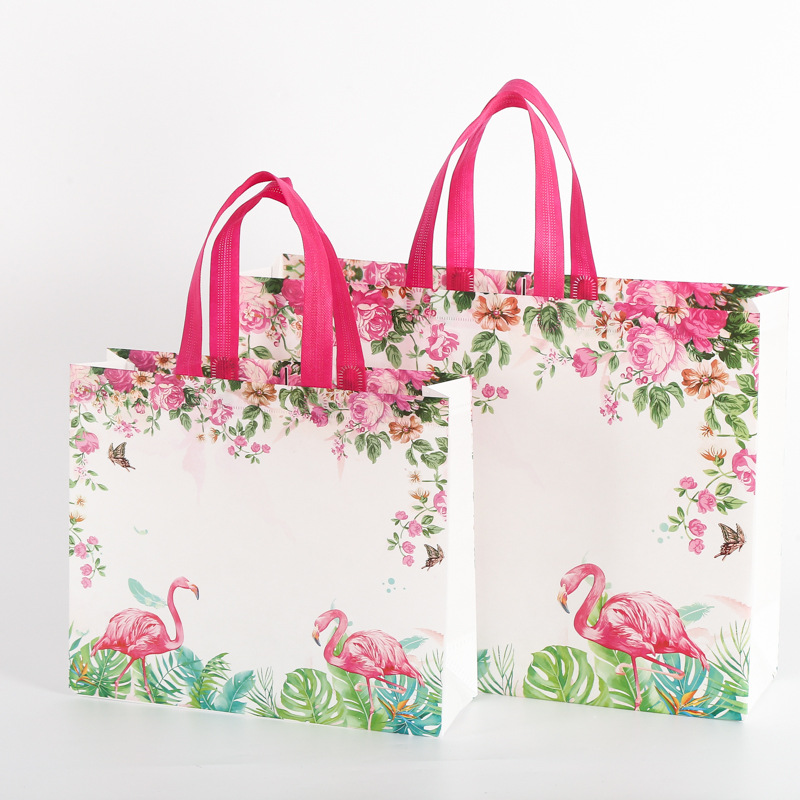 Flamingo high-end coated gift bags spring and summer clothing store small and medium-sized universal portable shopping bags spot customization