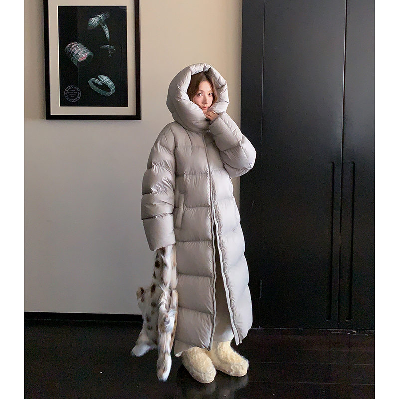 95% White Duck down Long down Jacket for Women, Winter 2026 New Model, Extra-Long, Knee-To-Ankle Length, High down Fill, Large Quilt 95% White Duck down Long down Jacket for Women, Winter 2026 New Model, Extra-Long, Knee-To-Ankle Length, High down Fill, Large Quilt