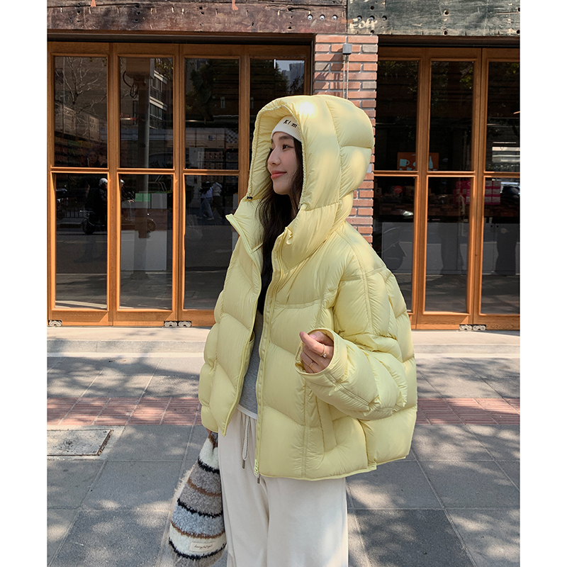95% White Duck down Cloud Puff down Jacket for Women, Winter 2025 New Style, Super Cute Short Style, Goose Yellow Puffer Jacket