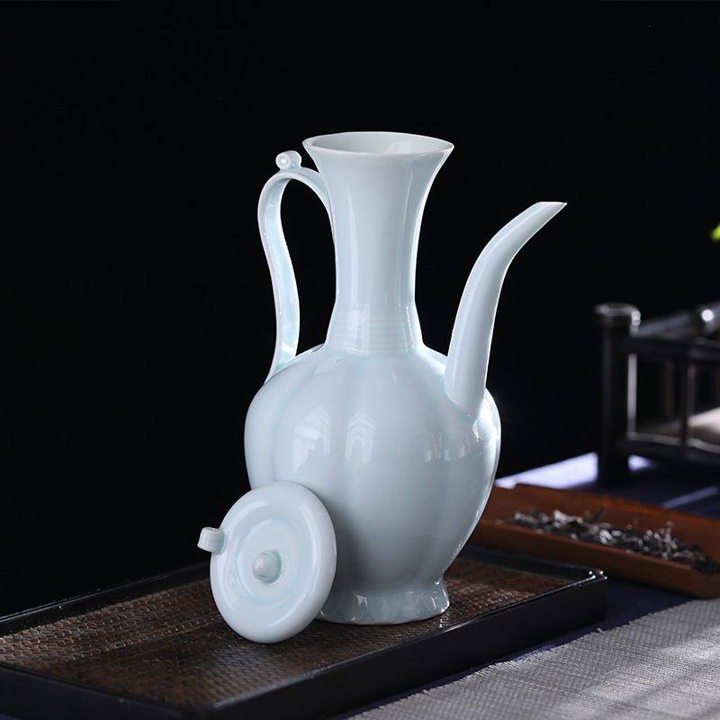 Retro Song Lake Field Shadow Blue Small Number with lid melon Edged Hand Deacon Teapot Teapot Wine Pot and Song Dynasty Point Tea Tea Fight Tea Set