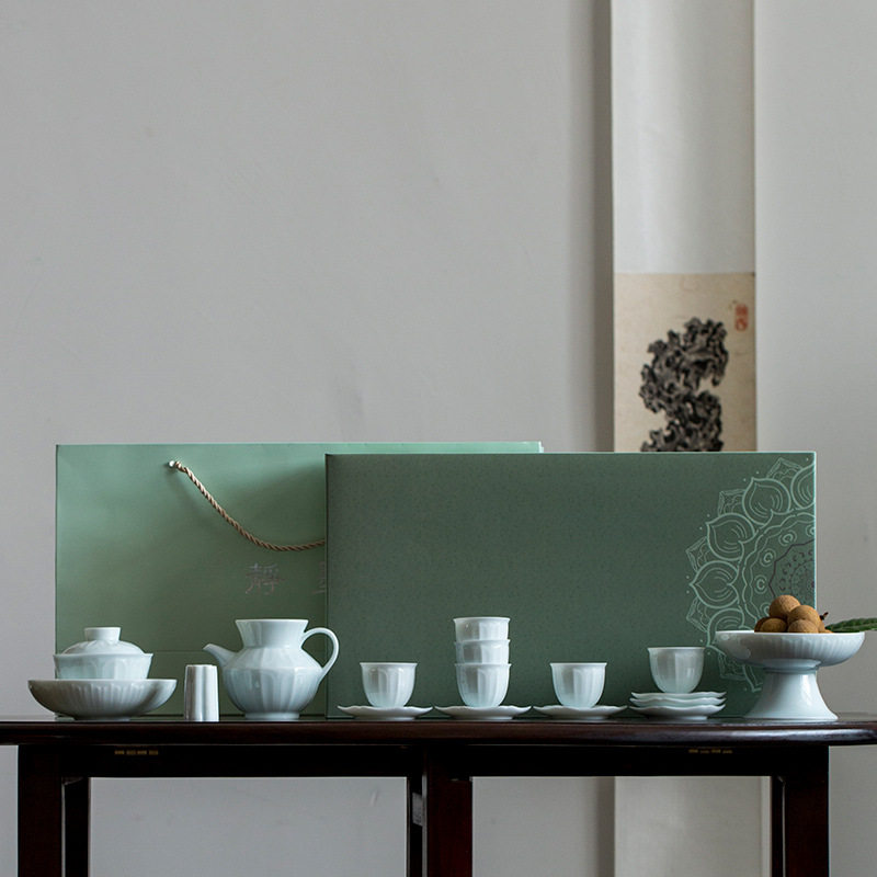 Tang Song tea event Song Porcelain Handmade Tea Set Group Gift Box Loaded ceramic Three-only cover Bowl Carved Jingdezhen GREEN FRUIT TRAY