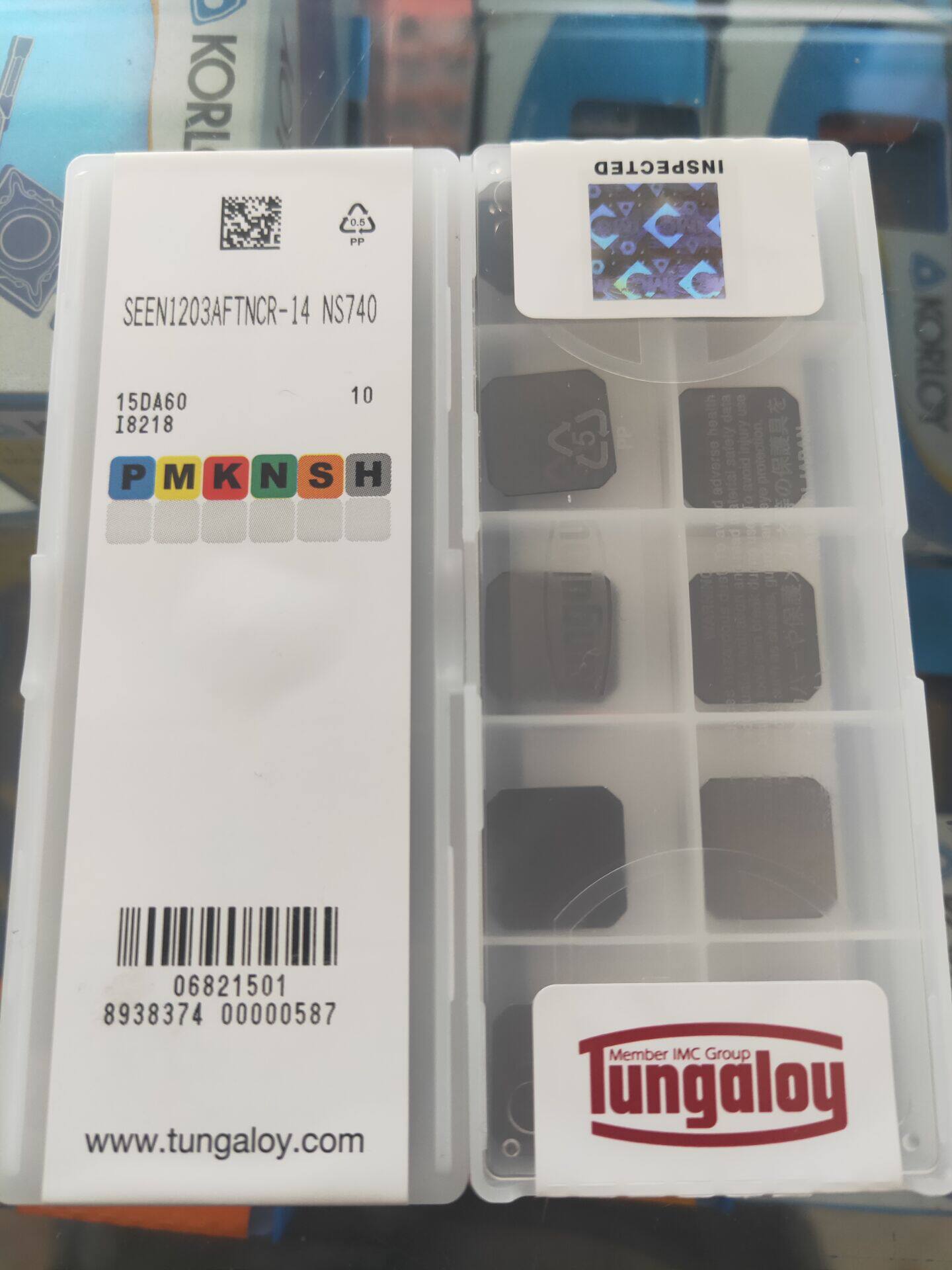 Original Japan Toshiba CNC SEEEN1203AFTNCR-14NS740 square grain 1604 milling insert