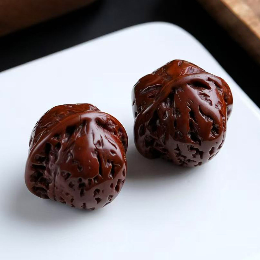 文玩堂：坐佛獅子頭（收藏级核桃） 文玩核桃四座樓獅子頭特大收藏級蛤蟆頭手玩把件悶尖磨盤元寶手串