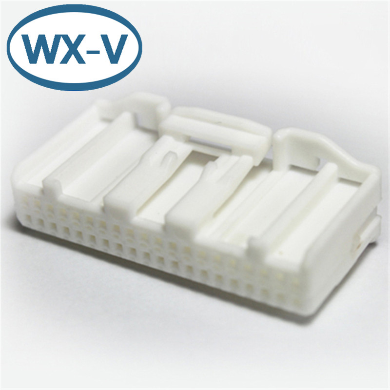 1318389-1 Domestic 40 mother sheath connector socket can be connected with terminal joint connector car wire Bell