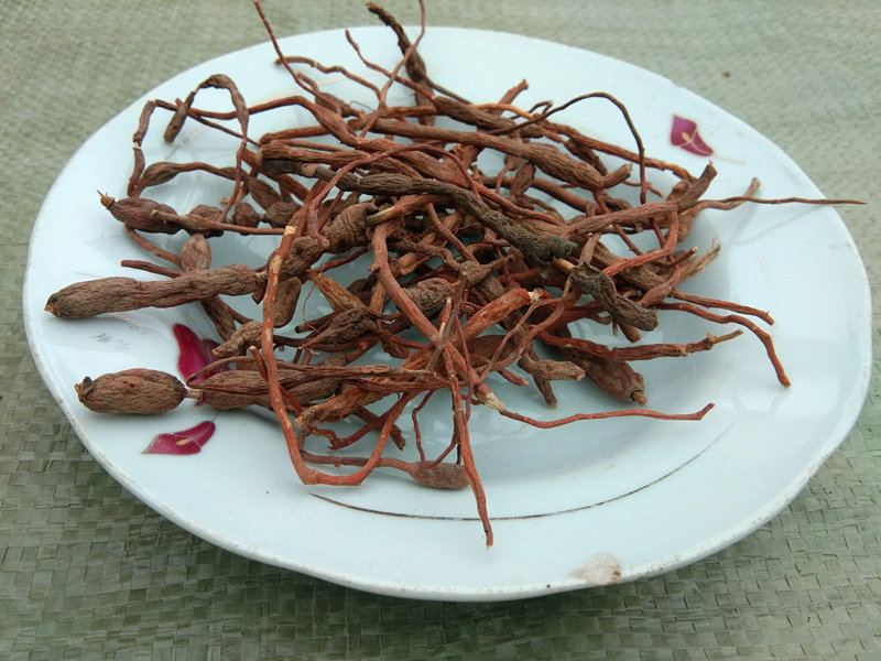 Dry goods Guizhou wild chicken fascia with 1 catty of Chinese herbal medicine yellow chicken fat yellow rooster yellow-footed chicken long leaves number of beads root