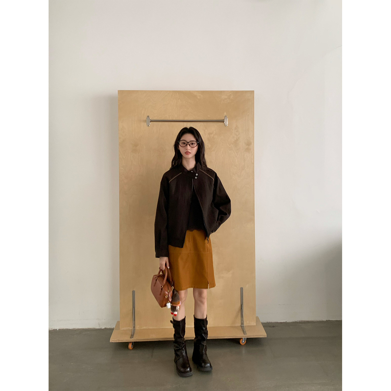 Zai Zai Collaboration Brown Jacket (Limited to One Purchase) Zai Zai Collaboration Brown Jacket (Limited to One Purchase)