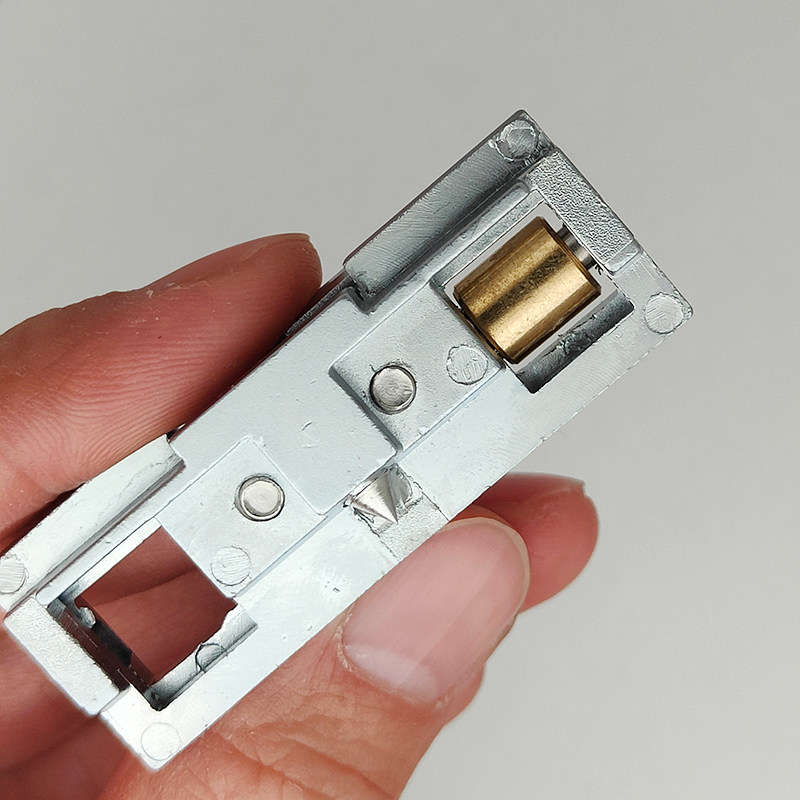 Broken Bridge Aluminum Door and Window Latch Holder, Concealed Latch, Door Buckle, Anti-Fall Wheel for Doors and Windows, Metal Lifting Accessories, Plastic Block