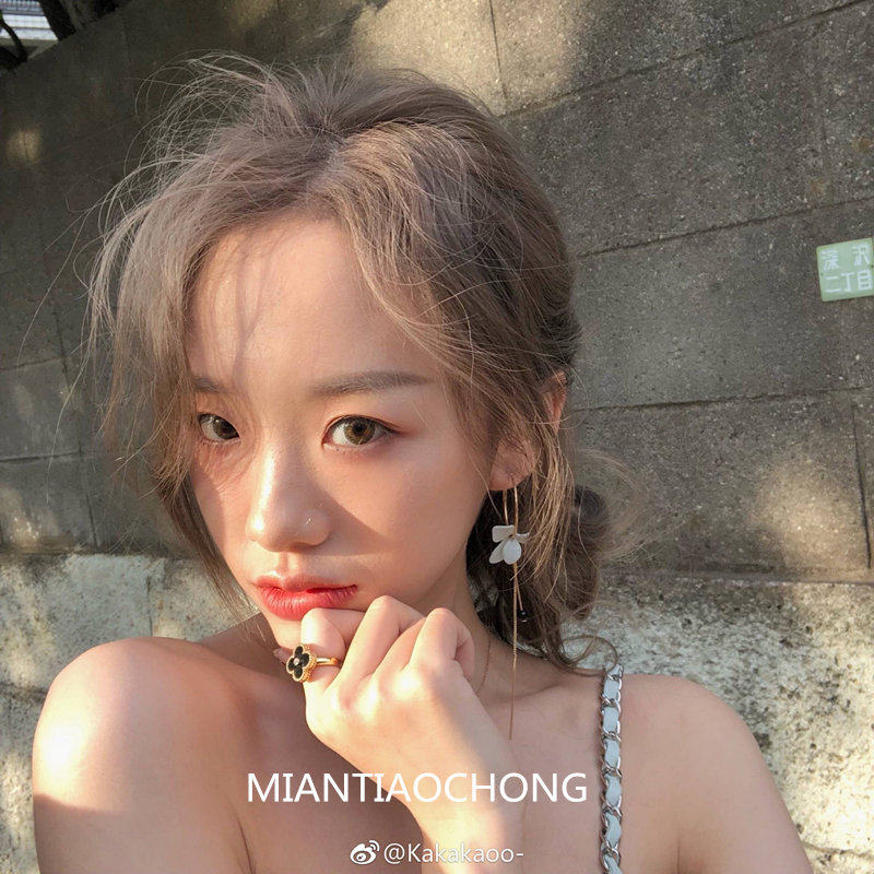 Tampon Worm Art Holiday Korean Popular Fairy Earrings Lily Earrings Ear Plugging Ear Clip No Ear Holes