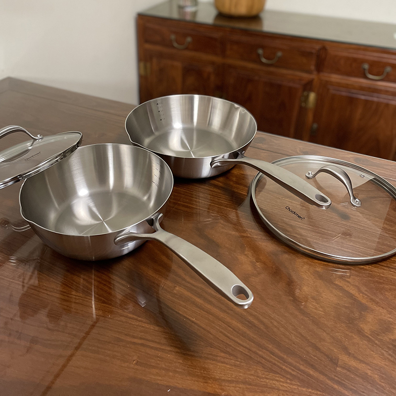 Chockmen 18/10 Stainless Steel One-Piece Single-Handle Yukihira Multi-Purpose Pot for Stir-Frying, Flat-Bottom Deep Frying and Cooking Pot 24-28 Chockmen 18/10 Stainless Steel One-Piece Single-Handle Yukihira Multi-Purpose Pot for Stir-Frying, Flat-Bottom Deep Frying and Cooking Pot 24-28