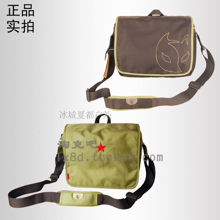 Happy fox male and female outdoor canvas single shoulder inclined satchel with casual school bag computer briefcase Red Star retro style