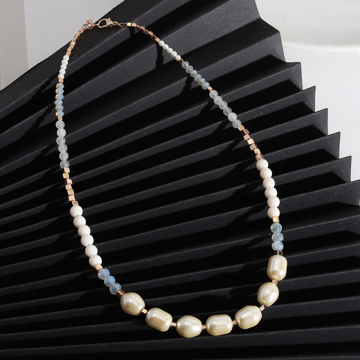 1 Piece Simple Style Round Beaded Pearl Women's Necklace display picture 1