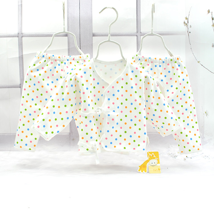 Coffret cadeau pour bébé - vêtements - Ref 1960795 Image 25