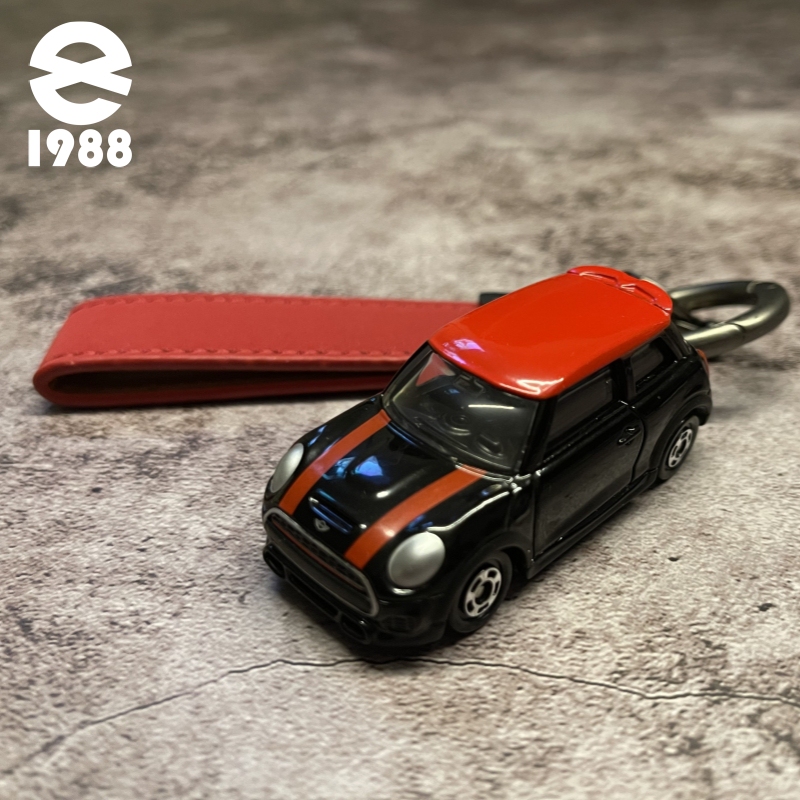 Authentic Licensed Creative and Personalized Modified Mini Cooper Metal Car Model Keychain Pendant