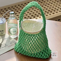 Зеленая подкладка