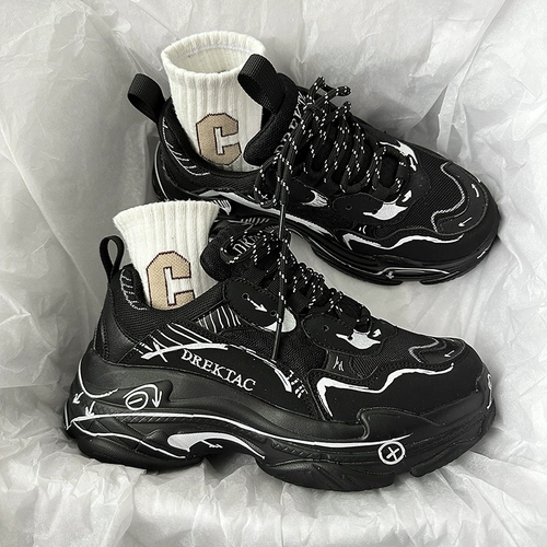 Daddy Shoes Male Ins, модные летние воздухопроницаемые универсальные ins -ввентилированные сетевые туфли толстые дно увеличить спортивные туфли черные сетки