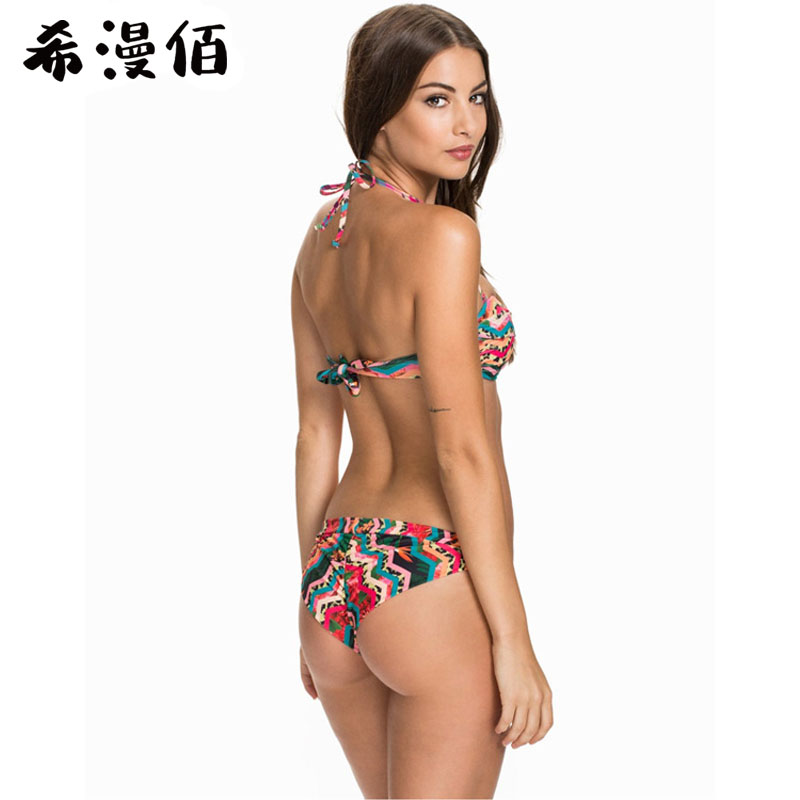 Ximanbai swimsuit women's 2020 new seaside resort steel tray gathered small chest bikini beach three-point swimsuit