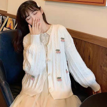 Sweater jacket woman spring clothing knitted cardiovert woman Korean version loose gentle wind sweet and beautiful student cute coat blouses