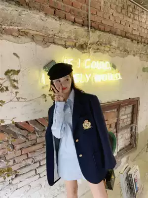 Mrs. Qian academic style suit female 2019 new English style loose suit jacket high waist pleated skirt two-piece set