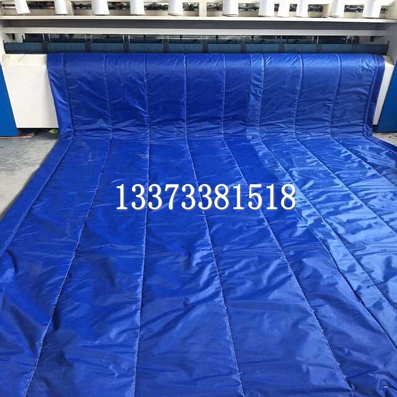 Blue Oxford cloth construction insulation quilt Truck transportation cotton tarpaulin road maintenance warm quilt Waterproof quilt