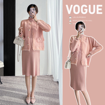 Maternity autumn coat sweater Xiaoxiang cardigan suit small internet celebrity commuting outer wear autumn and winter bottoming maternity wear