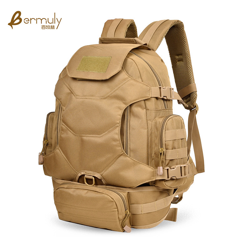 Outdoor shoulder bag Men's and women's sports travel bag Large capacity travel mountaineering bag Camouflage bag Leisure computer backpack