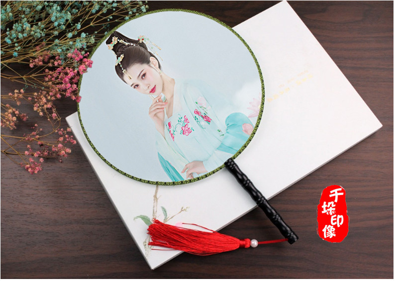 Come to map Custom Palace fan Fan Ancient Dress Photography Graduation Design Print Photo Print Logo print Advertising text Silk Silk Fan