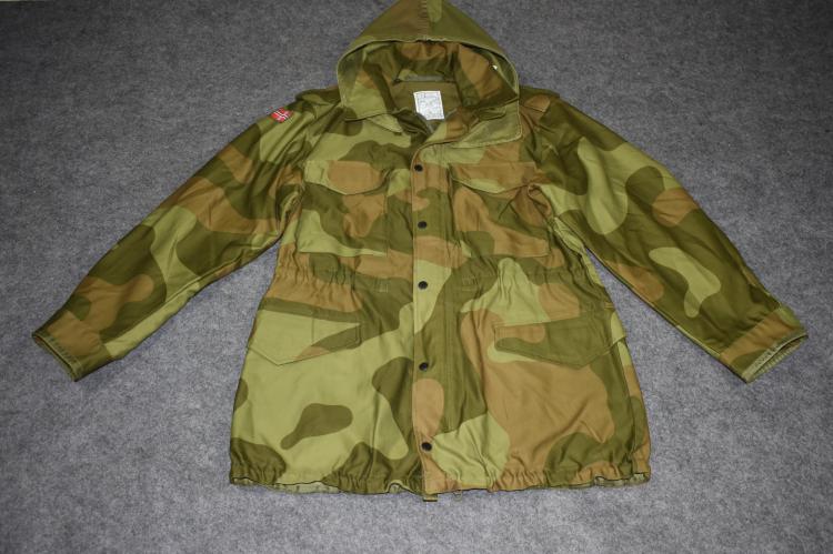 New Norwegian combat windbreaker No. 3 (rare)